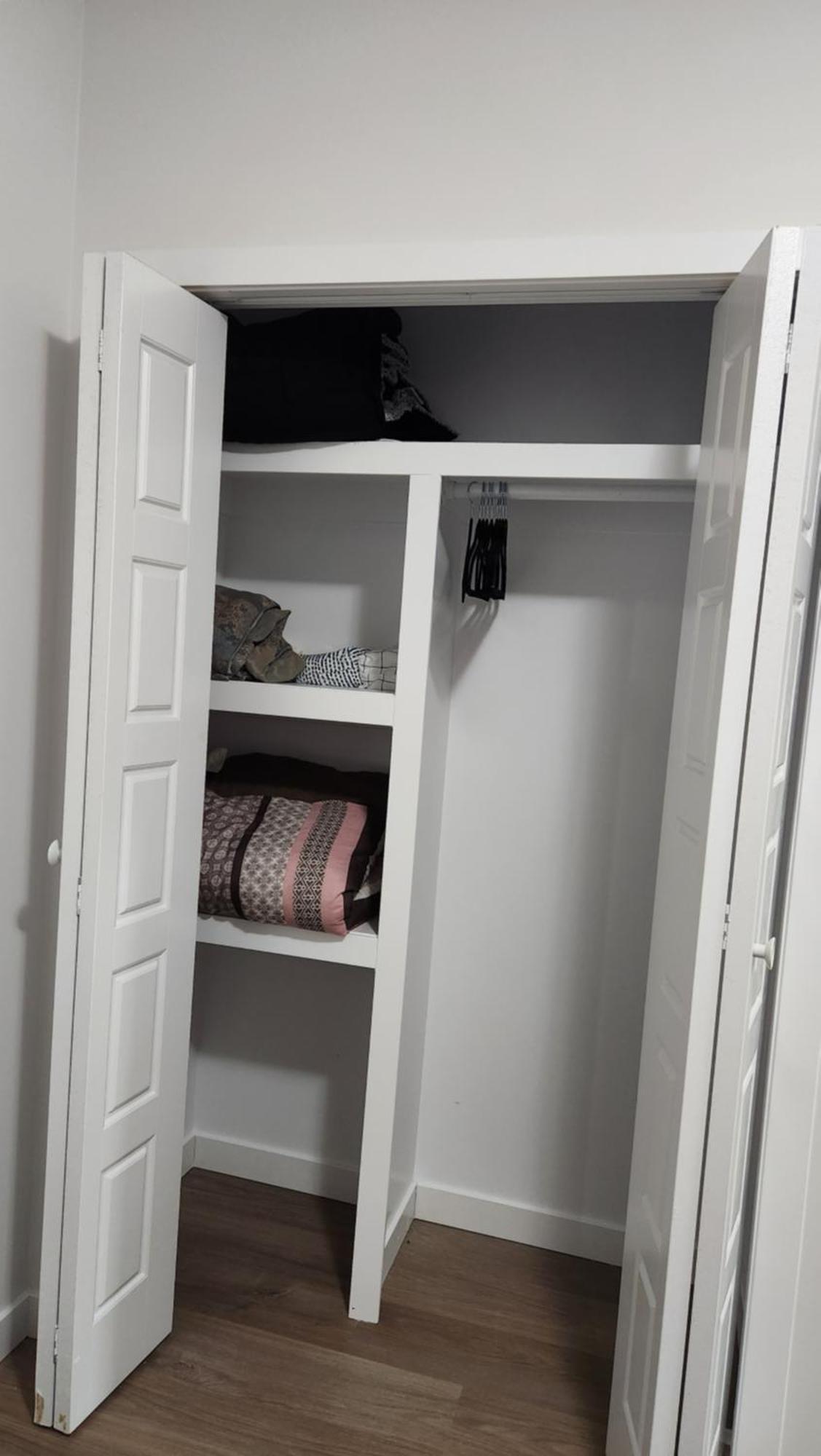 Modern 2 Bedroom Basement Suite At West Edmonton Kültér fotó